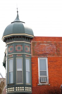 Unique building corner in Pella, IA