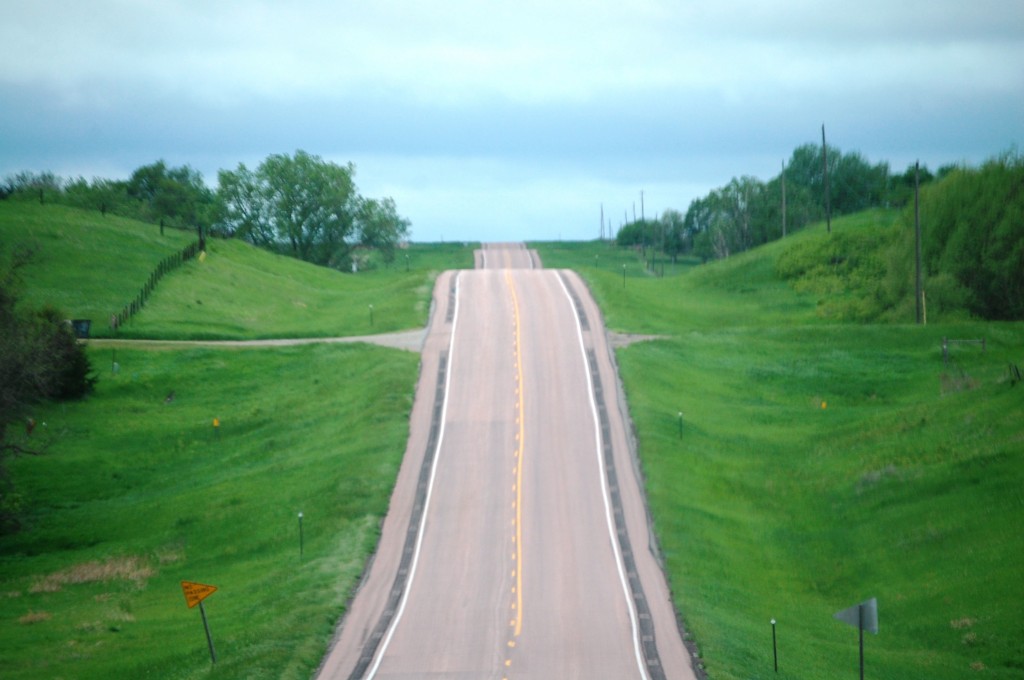 The road goes on forever - US 18 in southern South Dakota