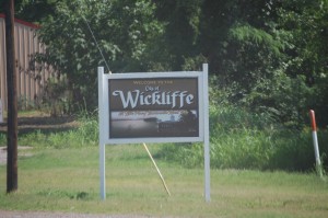 Welcome to Wickliffe, Kentucky - just after crossing over the second bridge
