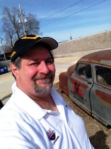 Sumoflam with old Nash at Antique Archaeology in LeClaire, Iowa