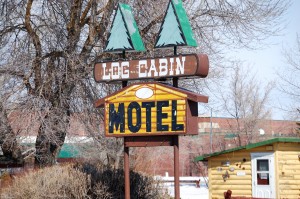 Log Cabin Motel - Ashton, Idaho