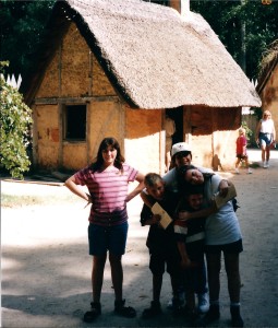 Kids in the Jamestown Settlement in August 1995