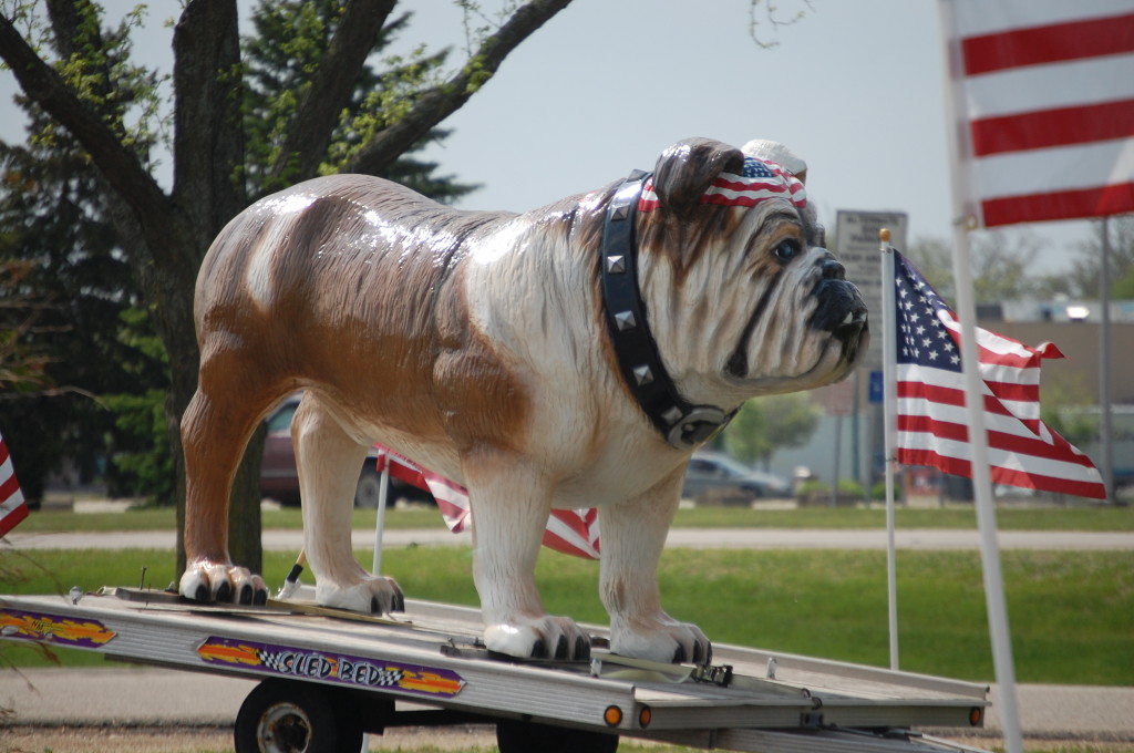 The Big Bulldog mascot of the Road Dawg Restaurant