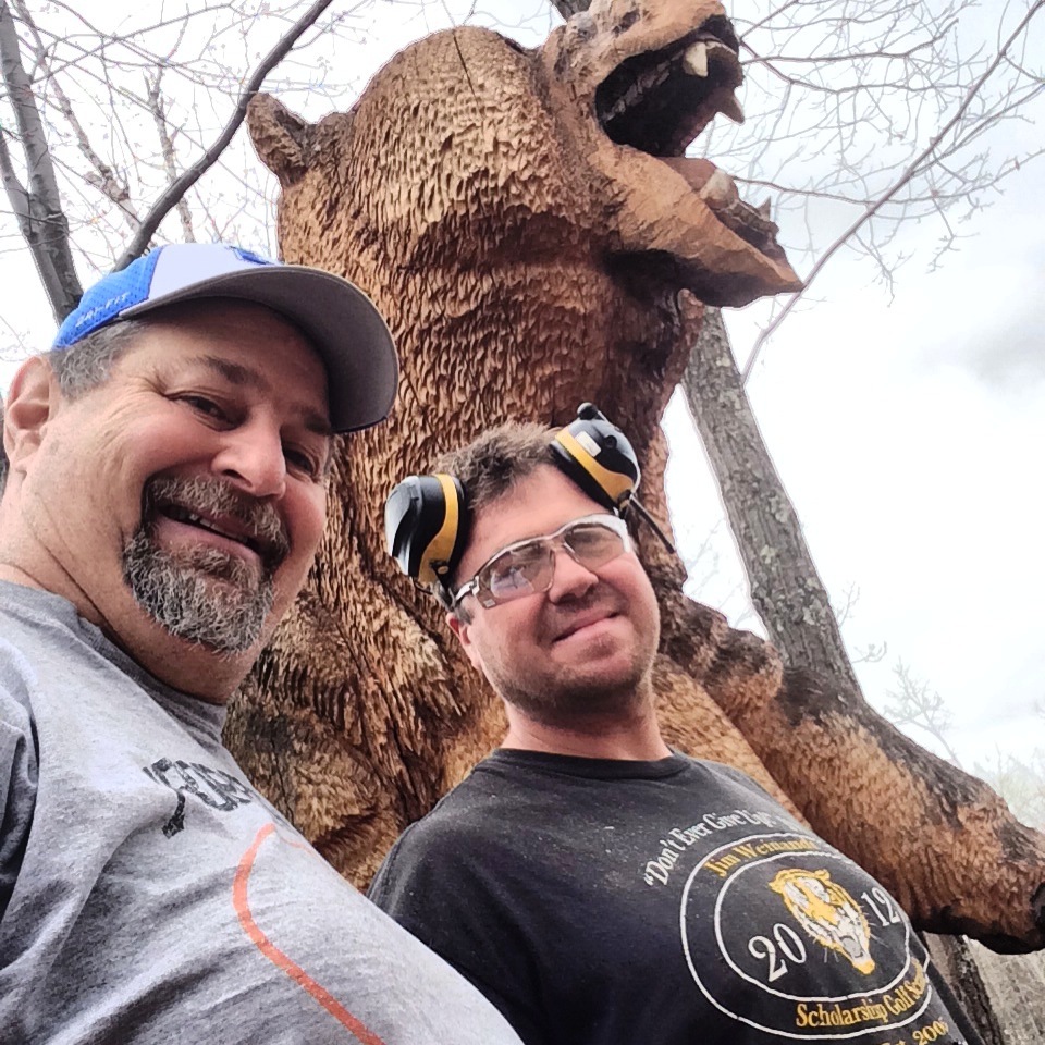 Sumoflam and Justin Howland at Grizz Works in Maple, WI.  Giant Grizzly is amazing!