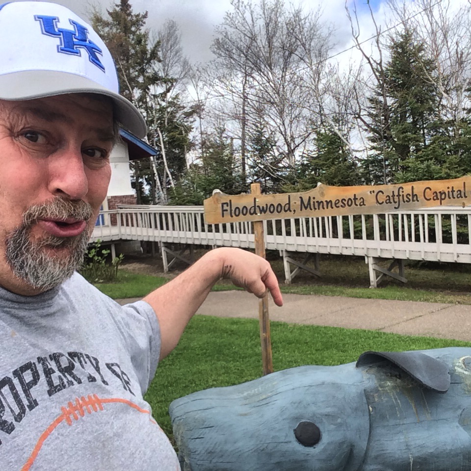Sumoflam hangs with the Floodwood Catfish