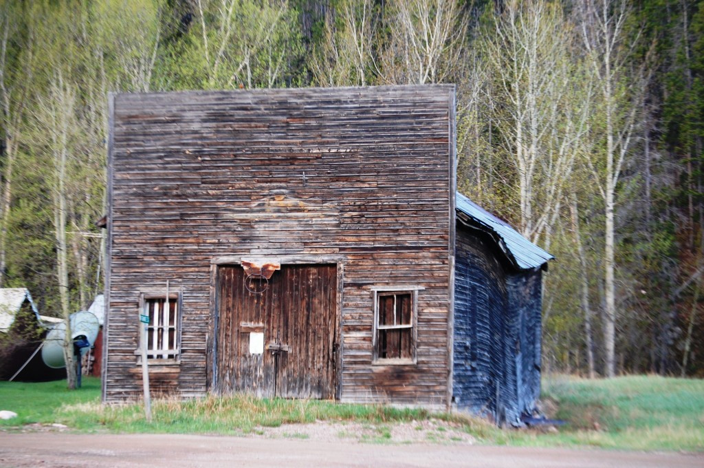 An old barn in Neihart, Montana