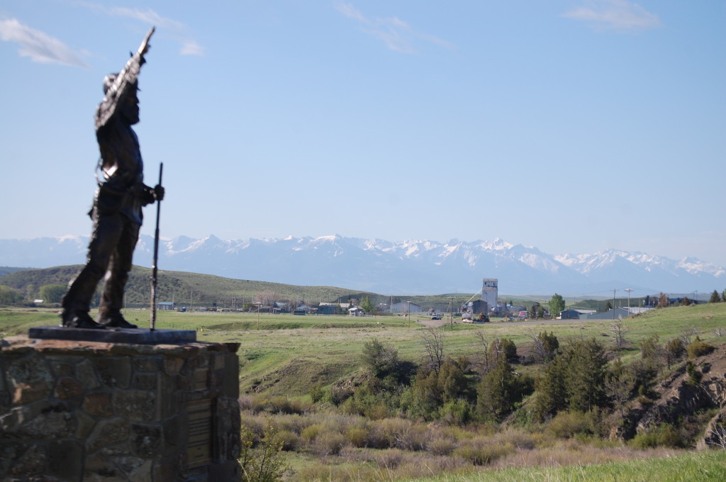 A sculpture of a pioneer/trapper overlooks the Shields Valley