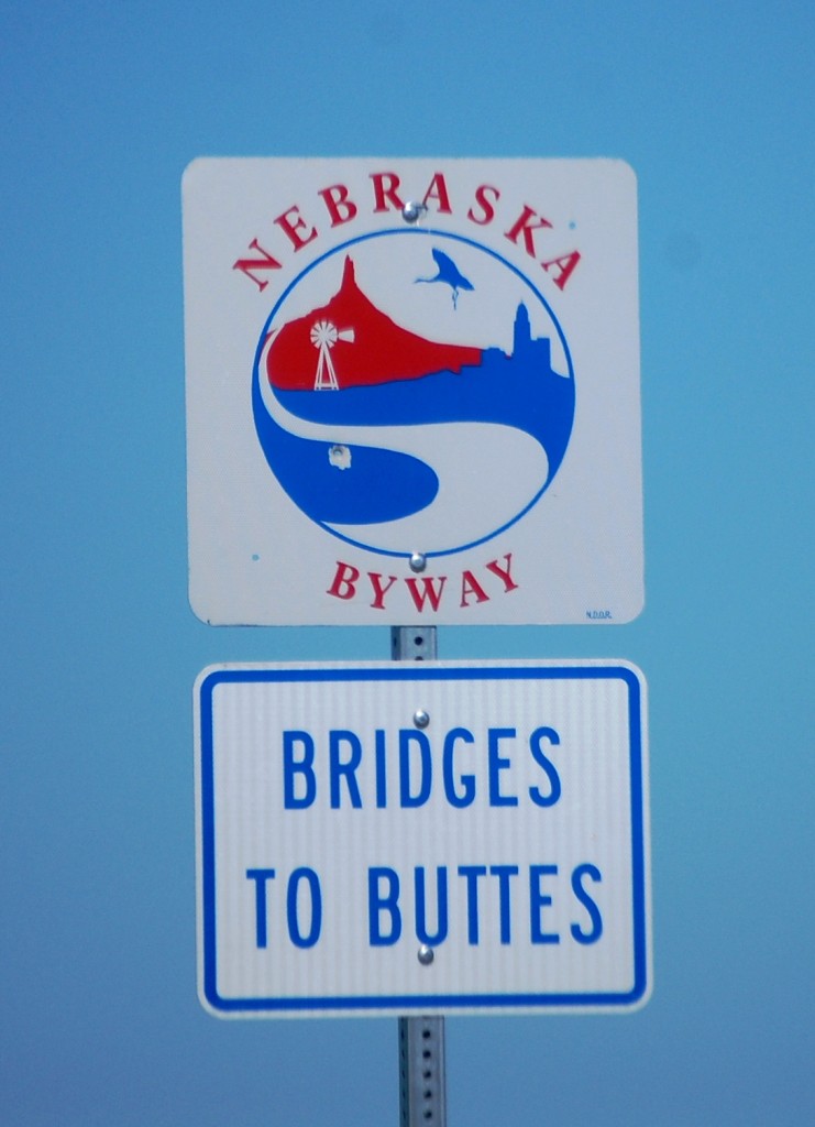 Bridges to Buttes Byway in western Nebraska on US 20