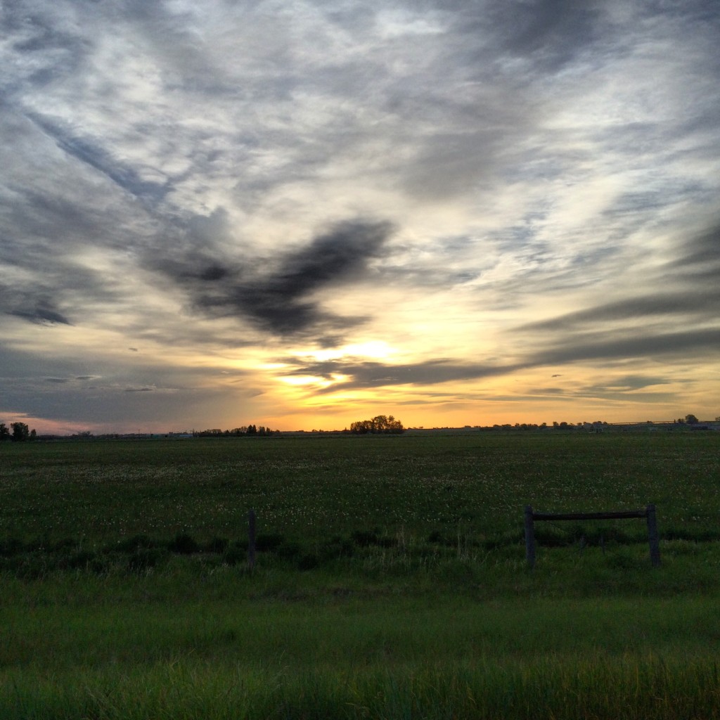 Morning sky on US 89 south of Fairfield, Montana