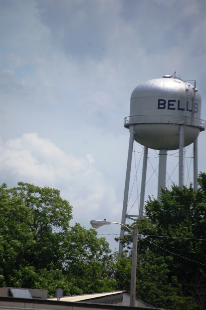 Bells, Tennessee water tower