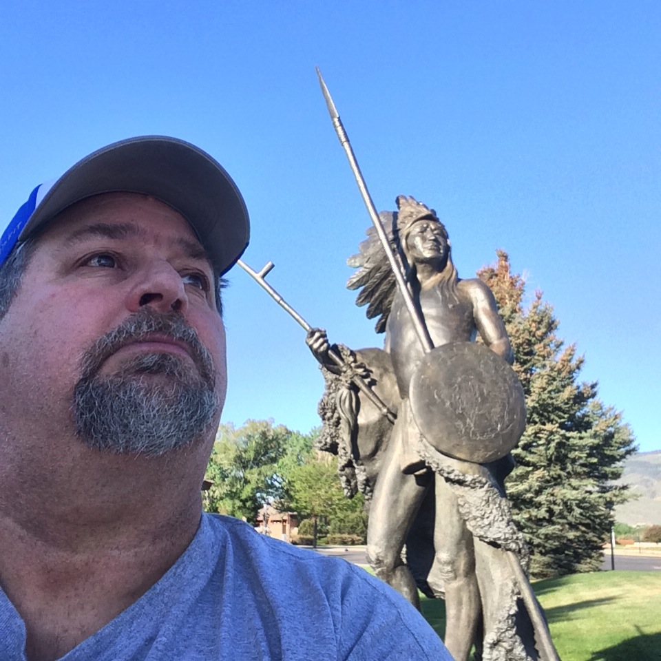 Sumoflam with Chief Washakie Statue at buffalo Bill Center