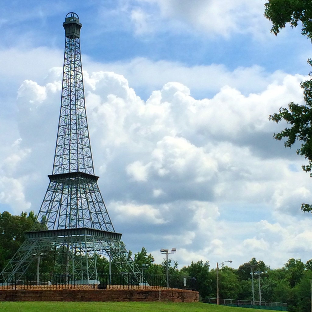 Eiffel Tower in Tennessee goes to 70 feet in 1998