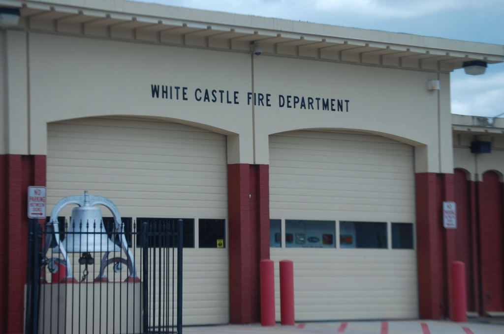 There is a White Castle Fire Dept, but no White Castle restaurants to be seen