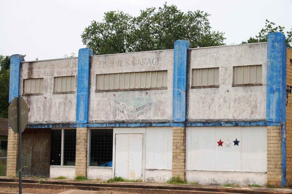 This used to be Eddie's Garage...in Damon, TX