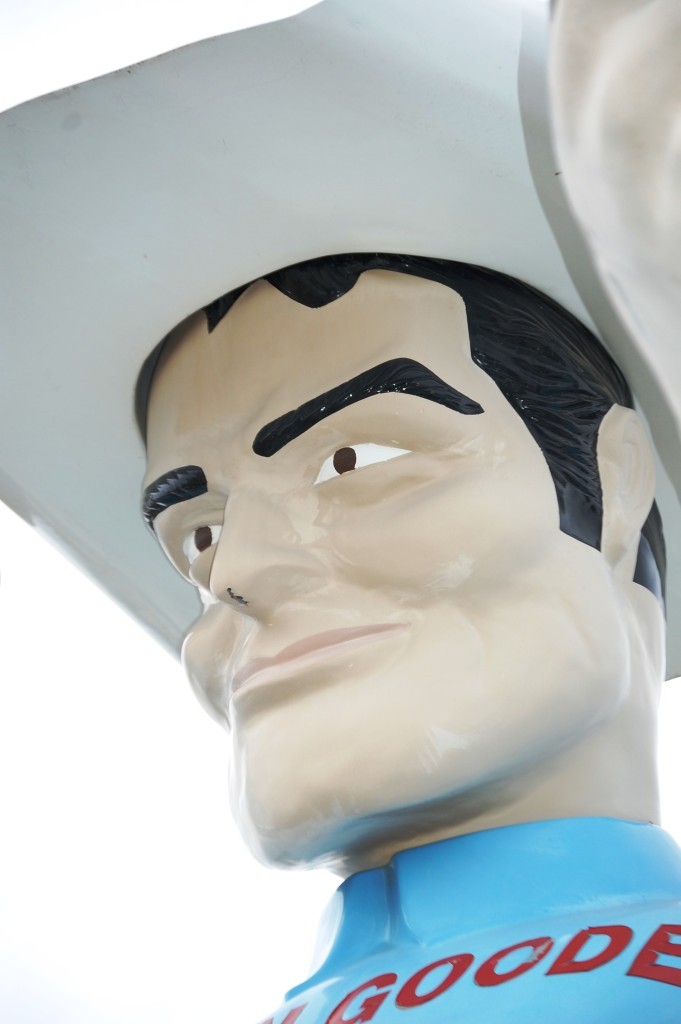 Big Tex Muffler Man smiles too