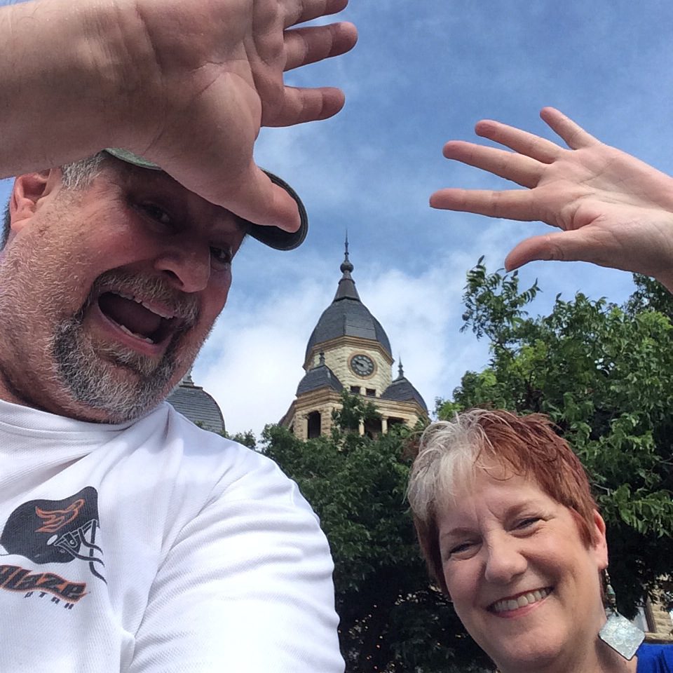 Sumoflam with Shelly Tucker in front of the historic Denton County Courthouse