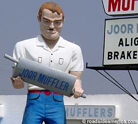 The Old Muffler Man - (photo courtesy Roadside America - used with permission)