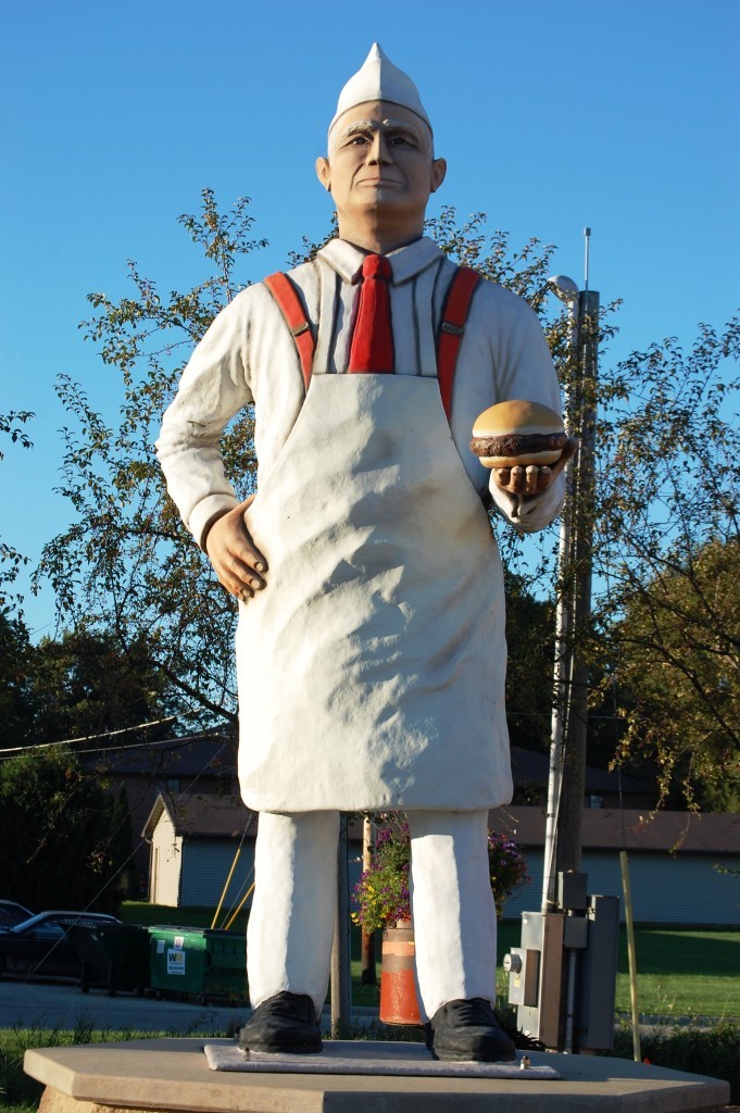 Hamburger Charlie statue in Seymour, WI