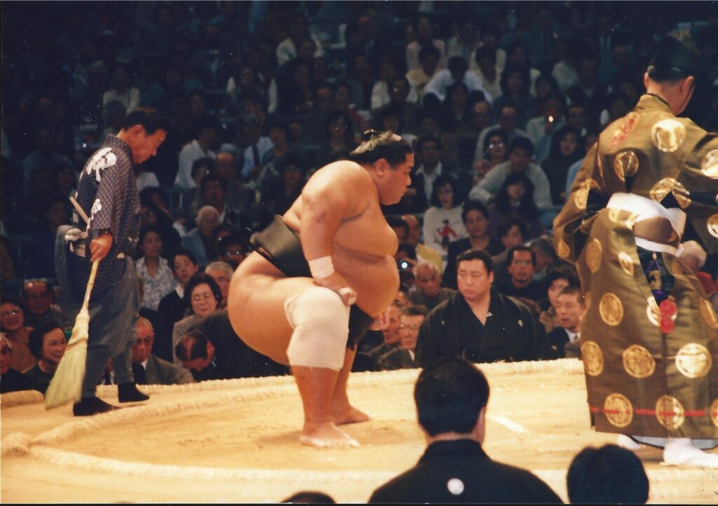 I took this shot of Konishiki from my seat in Fukuoka in 1991.  He made me look small!!