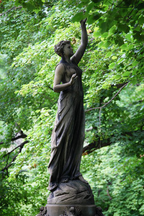 Lake View Cemetery monument