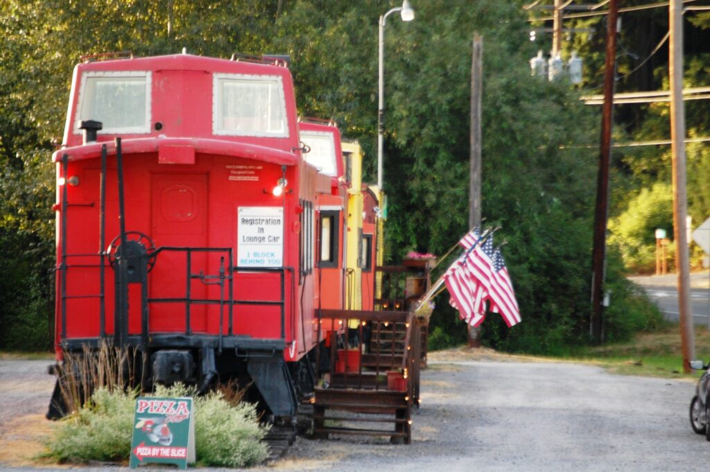 Caboose Motel - the Hobo Inn