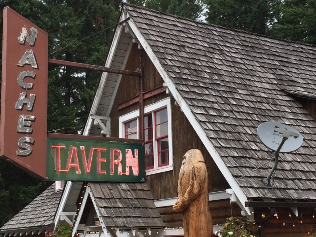 Naches Tavern