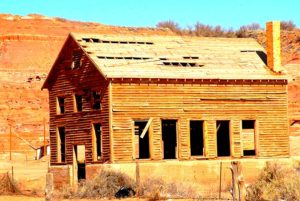 Old School from the 1950s in Tuba City. Been abandoned for years.