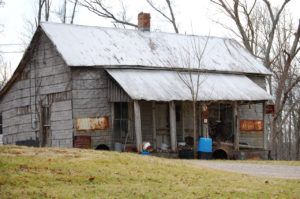 An old cabin in Upton, KY