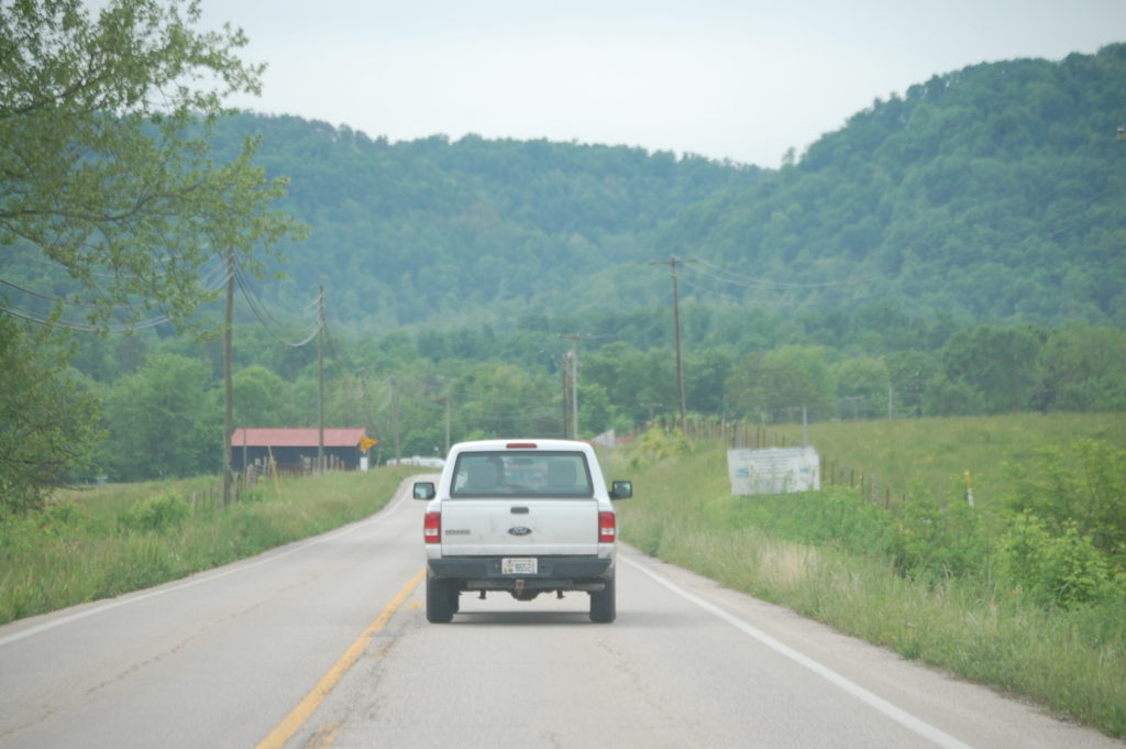 Heading into the mountains along KY 89 S out of Irvine.