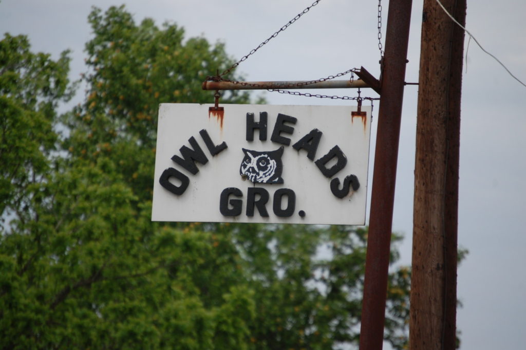 Owl Heads Grocery in South Irvine. Love the sign!