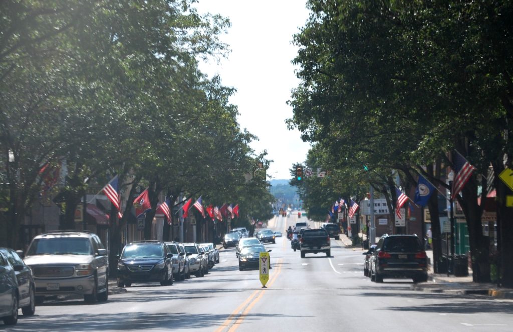 State Street in Bristol -- left side is Tennessee, right side is Virginia, yellow line is state border