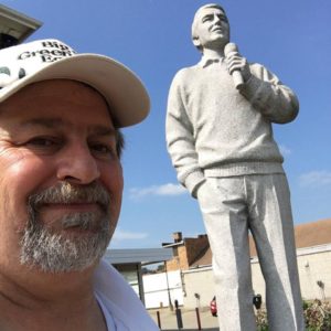 Singing Perry Como statue in downtown Canonsburg