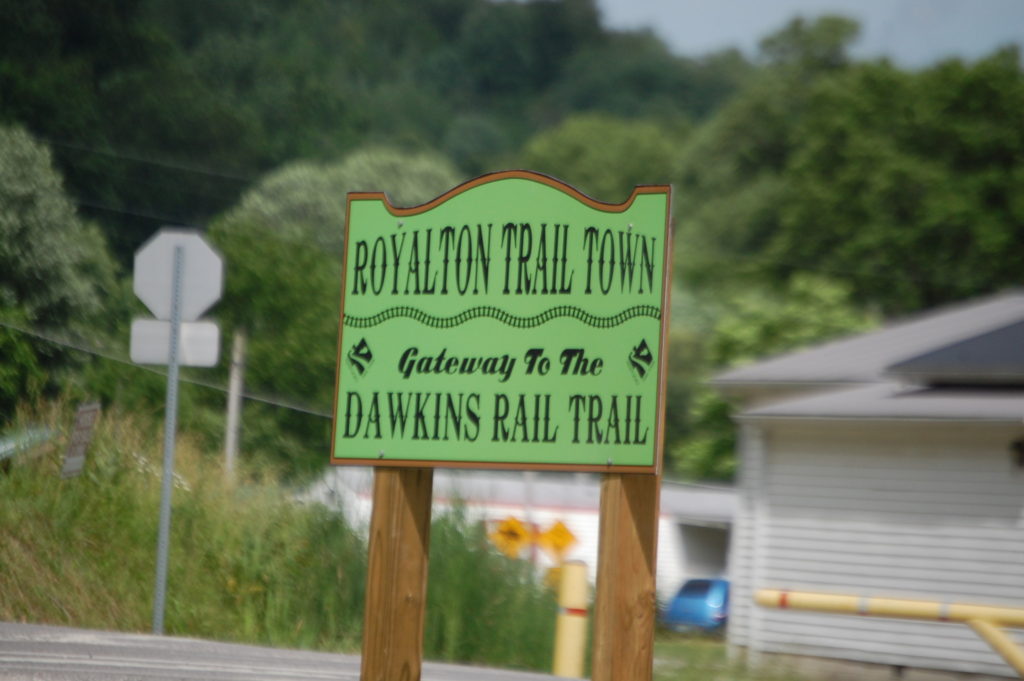 Royalton Trail Town Sign