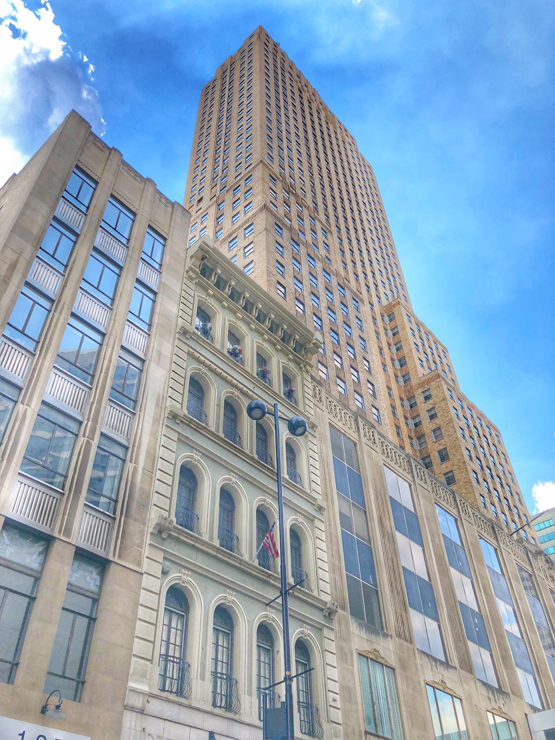 Cincinnati: A View from the Top – Carew Tower – Less Beaten Paths of ...