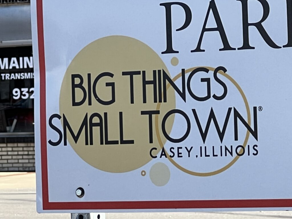 Big Pencil in Casey, Illinois - Silly America